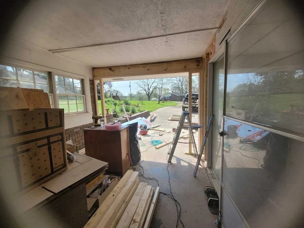 Air movers and dehumidifier for Drying & Dehumidification in Sturtevant